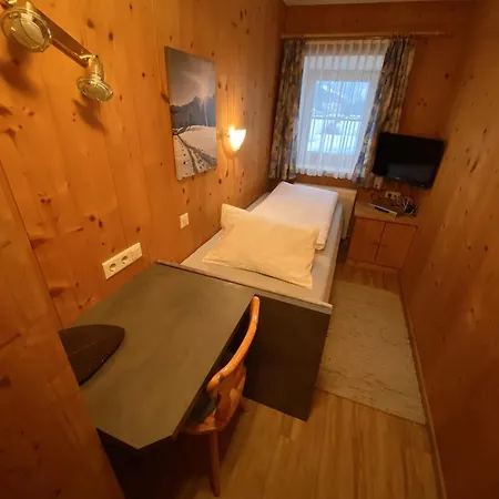 Neuwalder Апартаменти *